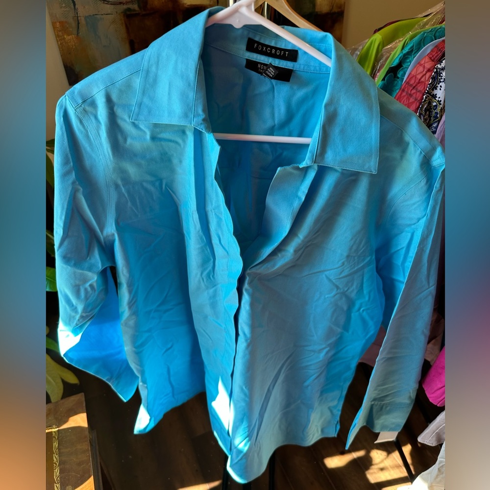Foxcroft turquoise blouse